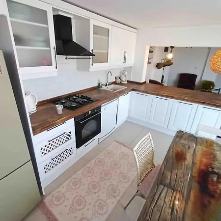 Apartment Luxury Penthouse With Magnificient Sea View *