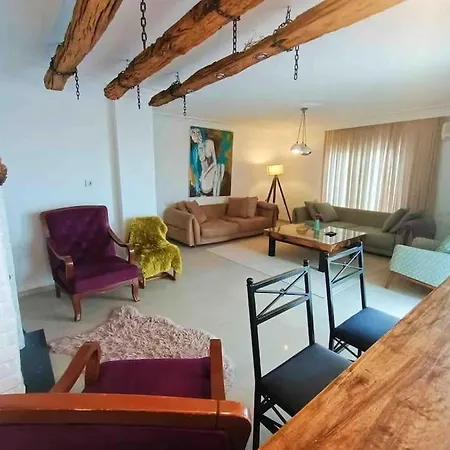 Luxury Penthouse With Magnificient Sea View דירה דידים